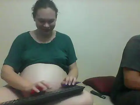 redsparrowXxXx online show from October 2025 04:39:02 PM