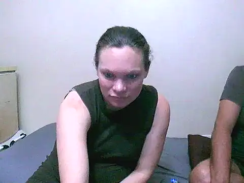 redsparrowXxXx online show from October 2025 03:12:02 PM