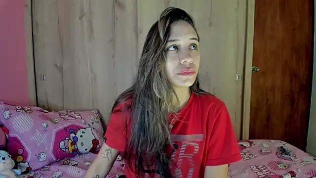 TANIA 06 online show from June 2026 01:13:01 PM