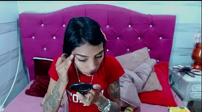 Karla SlutSkinny online show from March 2025 04:08:02 AM