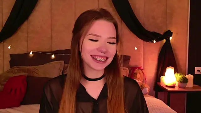 Sierra Fane online show from March 2025 07:43:02 PM