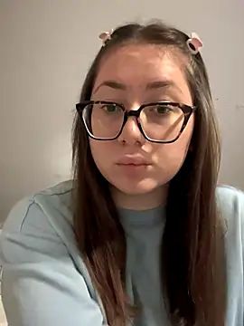 May Alisa online show from October 2025 01:53:02 PM