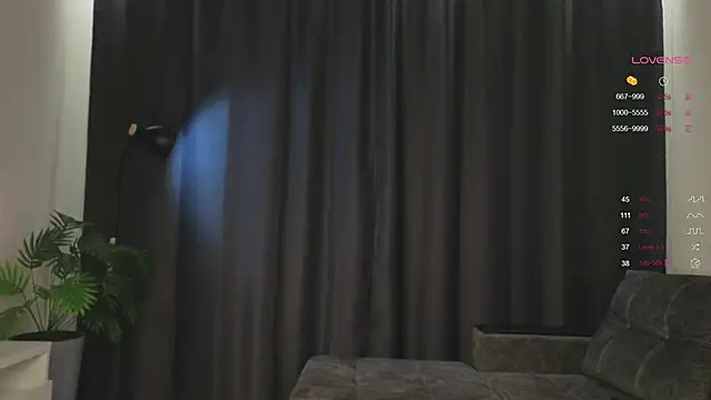 Snapshot of Nerdy_Amy chatting on October 2025 03:43:01 PM Nerdy Amy online show from October 2025 03:43:01 PM