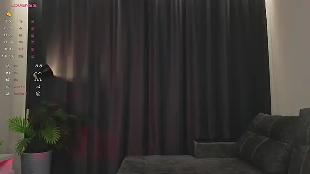 Snapshot of Nerdy_Amy chatting on November 2025 03:55:02 PM Nerdy Amy online show from November 2025 03:55:02 PM