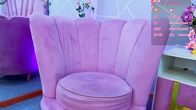 EmmyCortez online show from November 2025 11:51:02 AM