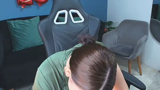 Zamira Taylor online show from February 2026 05:19:02 AM