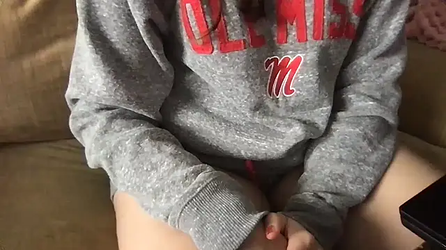 Snapshot of ashleighpink chatting on February 2026 06:23:01 PM ashleighpink online show from February 2026 06:23:01 PM