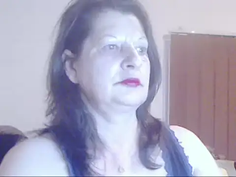 Snapshot of ExtasyMature chatting on February 2025 05:04:01 PM ExtasyMature online show from February 2025 05:04:01 PM