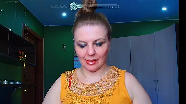 Snapshot of VeronikawGold chatting on June 2026 06:57:01 PM VeronikawGold online show from June 2026 06:57:01 PM
