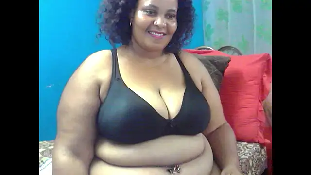 lucy ivory online show from March 2025 04:24:02 PM