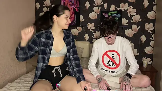 baby lesi online show from April 2026 07:32:01 PM