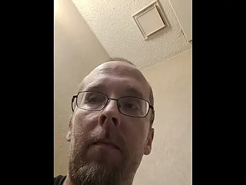 taterae online show from November 2025 11:42:01 AM