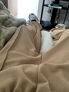 eross chipre  online show from September 2025 05:51:02 PM