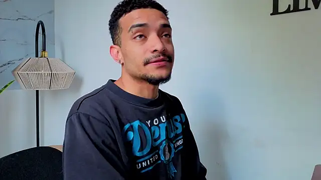 eross chipre  online show from October 2025 02:38:01 PM