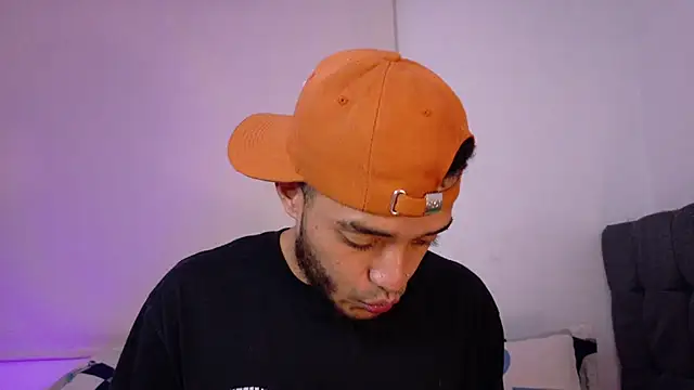 eross chipre  online show from April 2026 03:31:02 AM