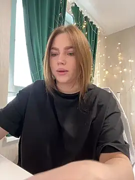 Milana mil online show from February 2025 01:42:01 PM
