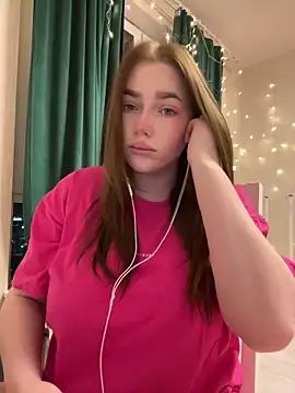 Milana mil online show from March 2025 04:44:01 PM