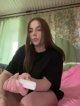 Milana mil online show from March 2025 11:18:02 AM