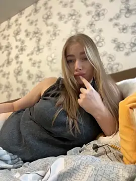 Milana mil online show from September 2025 02:50:02 PM