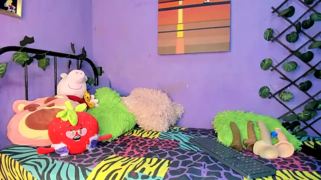 amydelahozgomez online show from October 2025 02:04:02 AM