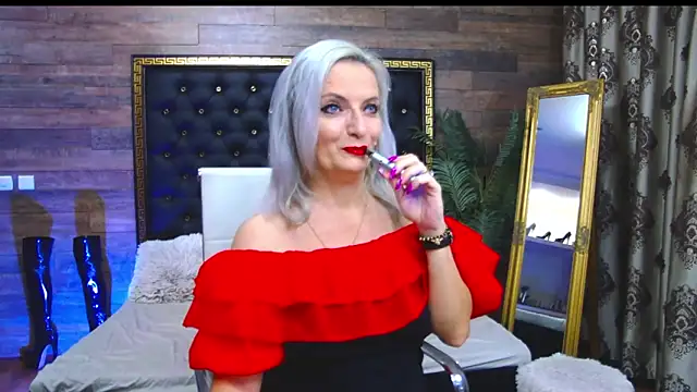 Snapshot of LadyTouch chatting on February 2025 12:19:02 AM LadyTouch online show from February 2025 12:19:02 AM