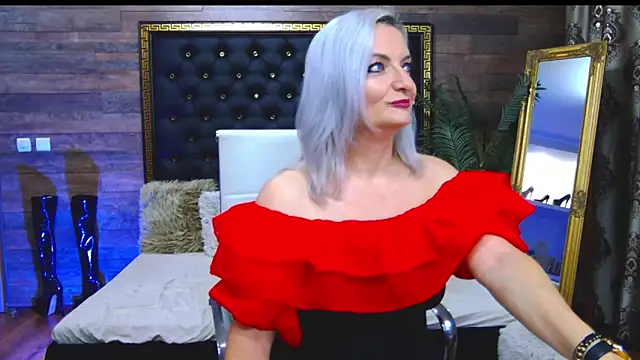 Snapshot of LadyTouch chatting on March 2025 01:10:01 AM LadyTouch online show from March 2025 01:10:01 AM