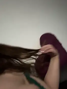 Snapshot of lola__med chatting on March 2025 07:53:01 PM lola med online show from March 2025 07:53:01 PM