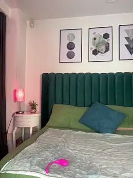 Tyla Ks online show from March 2025 07:26:02 PM