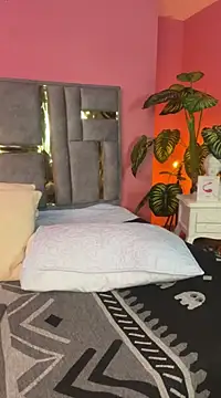 Tyla Ks online show from March 2025 01:48:01 AM