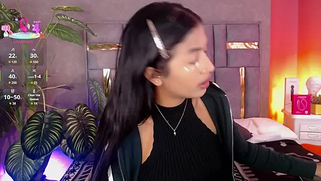 Tyla Ks online show from January 2026 07:41:01 PM