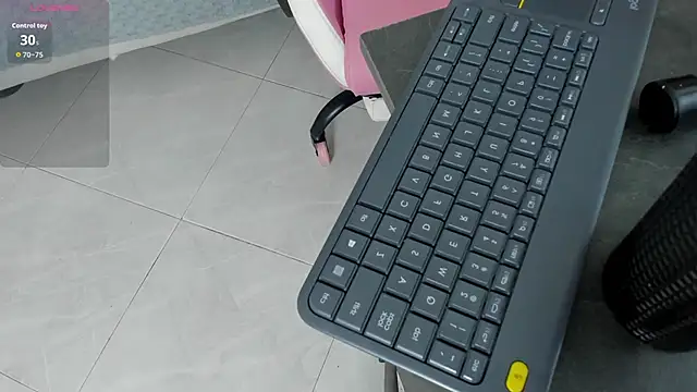 cutie sarax1 online show from October 2025 12:06:02 PM