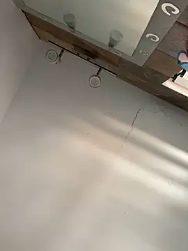 Snapshot of tu-bebitaa chatting on February 2025 07:38:01 PM tu-bebitaa online show from February 2025 07:38:01 PM