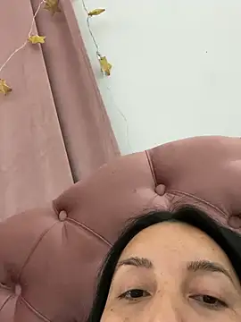 Snapshot of tu-bebitaa chatting on February 2025 01:46:02 AM tu-bebitaa online show from February 2025 01:46:02 AM