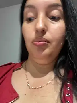 Snapshot of tu-bebitaa chatting on February 2025 04:07:01 AM tu-bebitaa online show from February 2025 04:07:01 AM