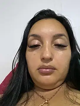 Snapshot of tu-bebitaa chatting on March 2025 08:59:01 AM tu-bebitaa online show from March 2025 08:59:01 AM