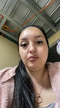 Snapshot of tu-bebitaa chatting on March 2025 04:52:01 AM tu-bebitaa online show from March 2025 04:52:01 AM