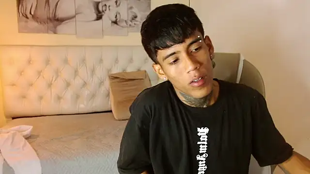 RyanKing19 online show from February 2025 12:47:01 PM