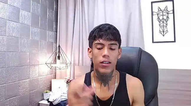 RyanKing19 online show from February 2025 08:28:02 AM