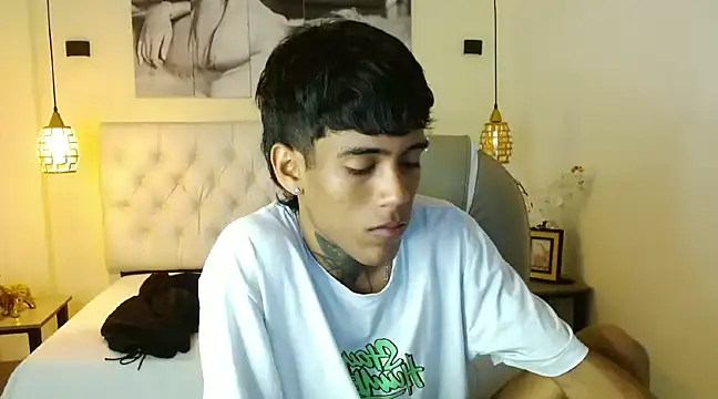 RyanKing19 online show from March 2025 05:29:01 PM