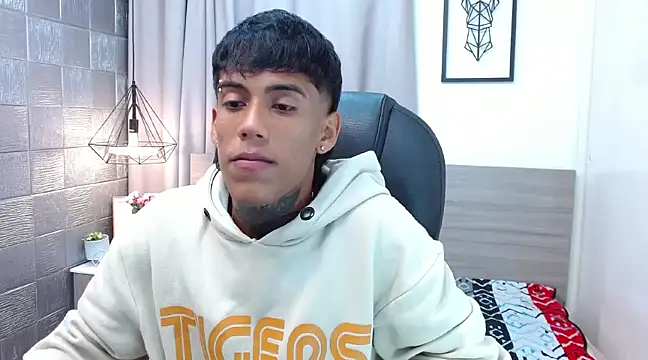 RyanKing19 online show from March 2025 03:29:01 AM