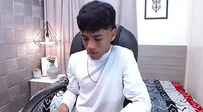 RyanKing19 online show from March 2025 07:47:02 AM