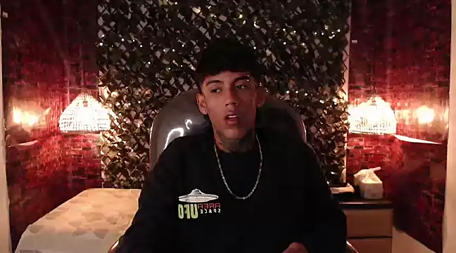 RyanKing19 online show from March 2025 05:40:02 AM