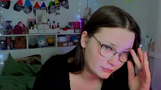 milliedoll online show from October 2025 06:03:02 AM