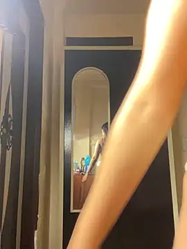 Snapshot of isha_sassy chatting on March 2025 06:11:01 PM isha sassy online show from March 2025 06:11:01 PM