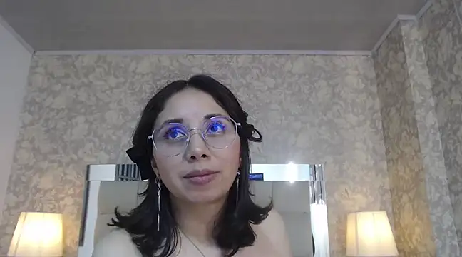 Stephanie Sun online show from March 2025 07:22:01 PM
