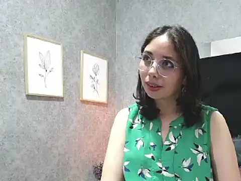 Stephanie Sun online show from March 2025 07:21:02 PM
