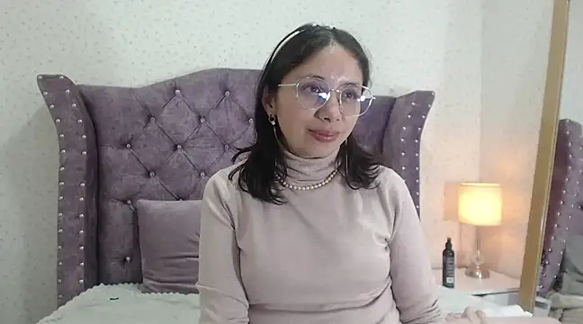Stephanie Sun online show from March 2025 04:59:02 PM