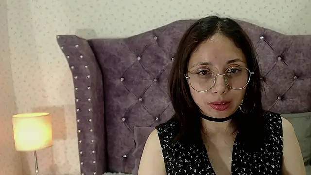 Stephanie Sun online show from March 2025 08:48:02 PM