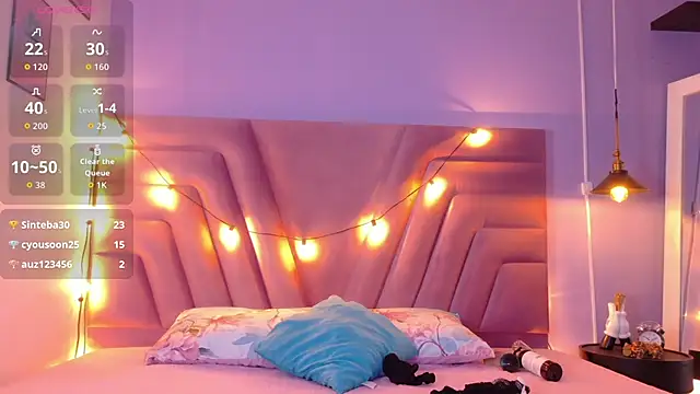 innocenthazel online show from November 2025 02:45:01 AM