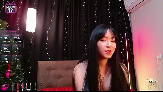 miyakimi0101 online show from December 2025 04:28:02 AM